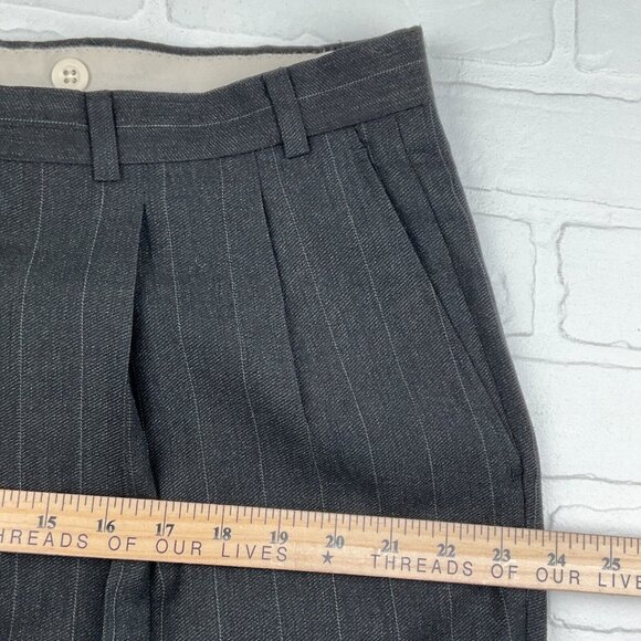 Evan Picone Intnl Suit Men 44 36Wx33L Gray‎ White Chalk Stripe Classic Wool USA - Picture 13 of 16